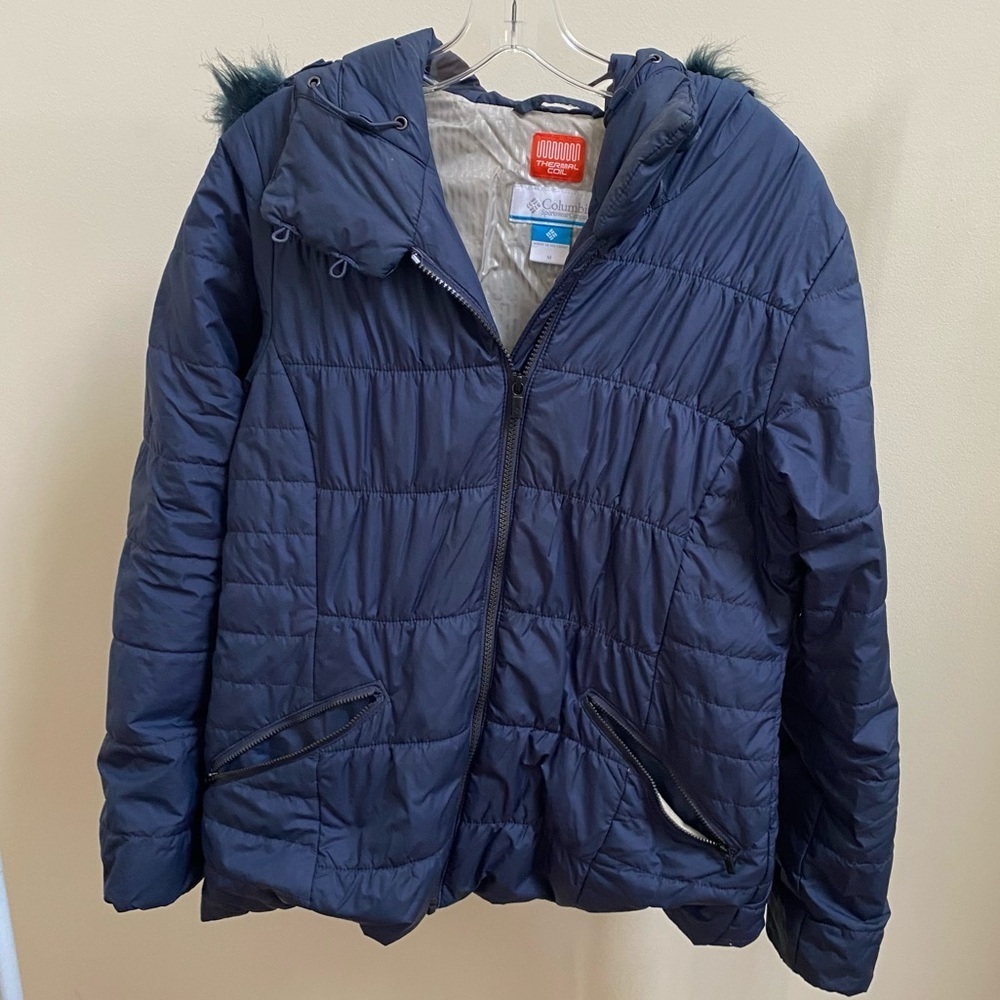 Columbia Thermal Coil insulated winter puffer jacket navy fur-lined hood Sz M